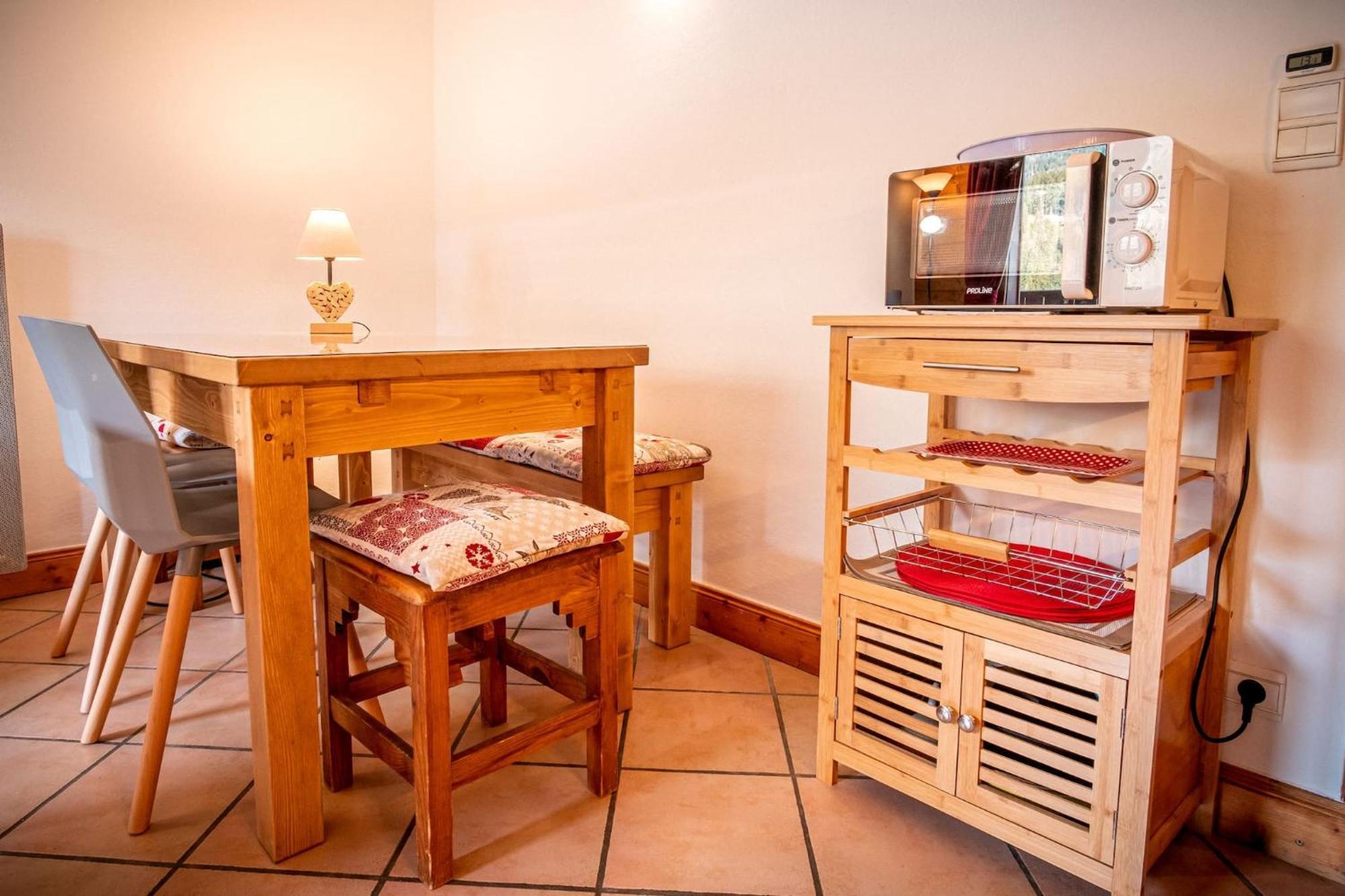 Appartement Bellevue Au Pied Des Pistes 레우쉬 외부 사진