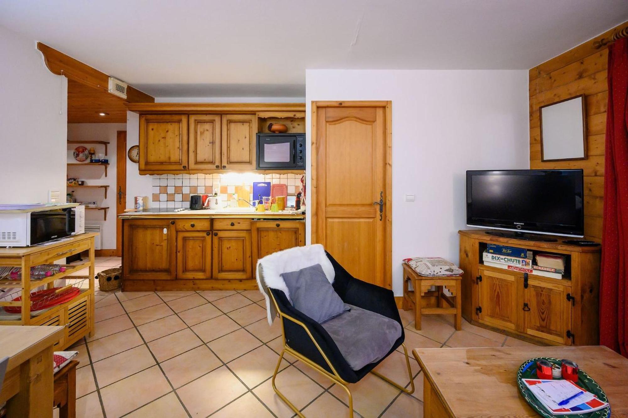 Appartement Bellevue Au Pied Des Pistes 레우쉬 외부 사진